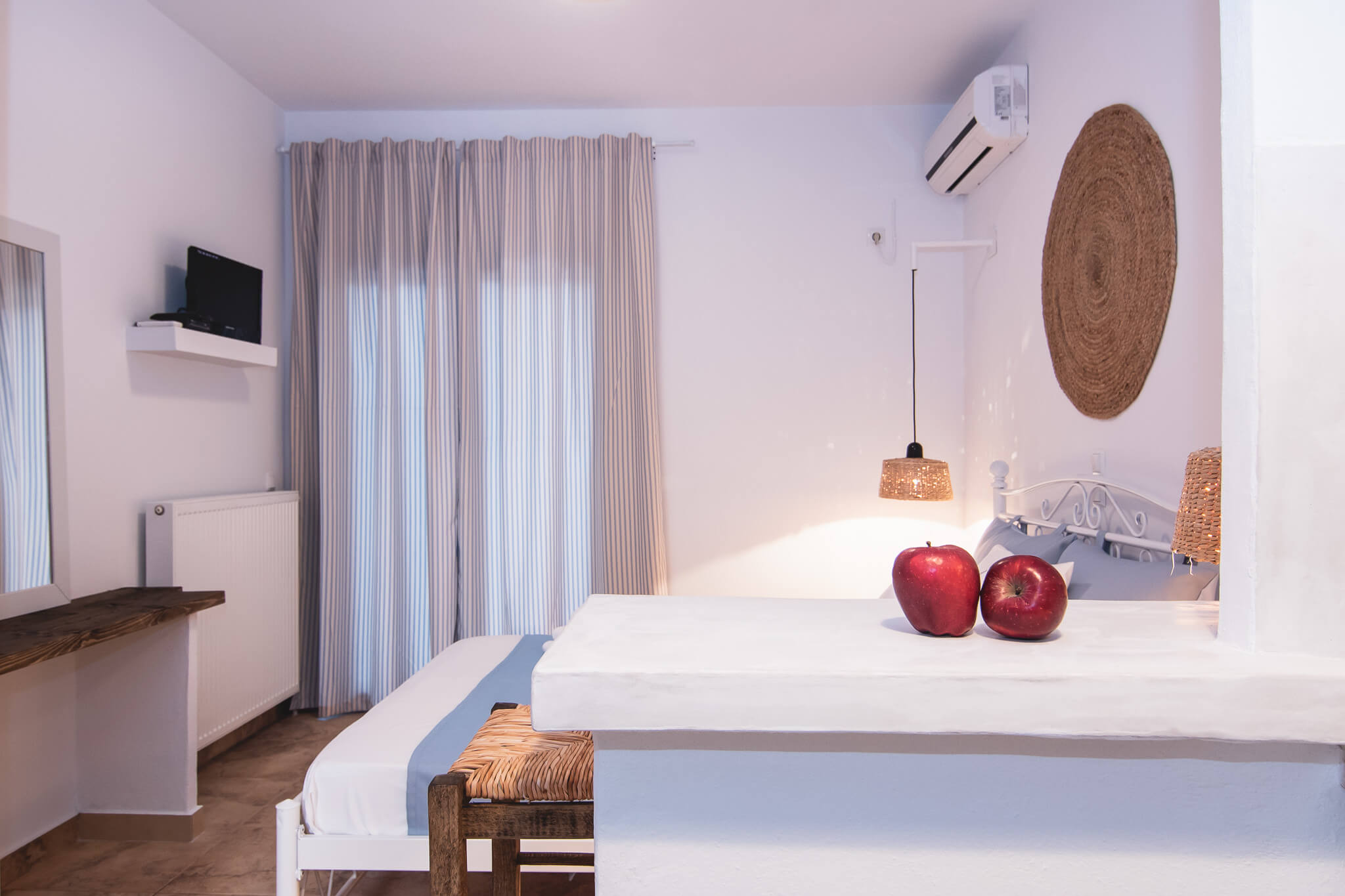 kallisti-skyros-deluxe-apartments-24